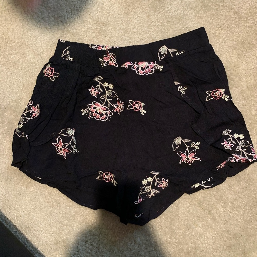 Black Floral Shorts